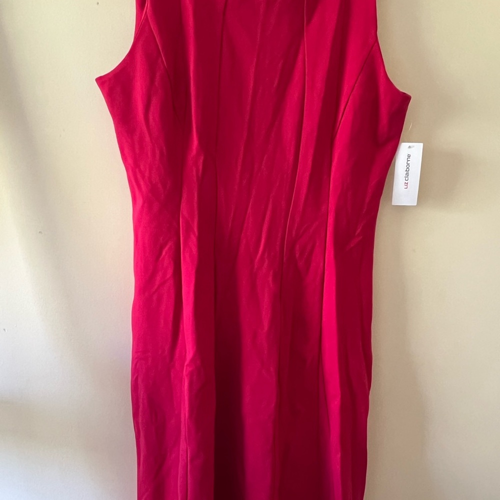 Elegant Red Sleeveless Dress